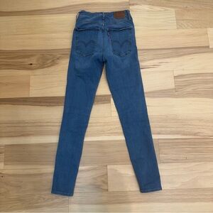 Levi's Sz 27 high-waisted skinny jeans #denim #highwaisted